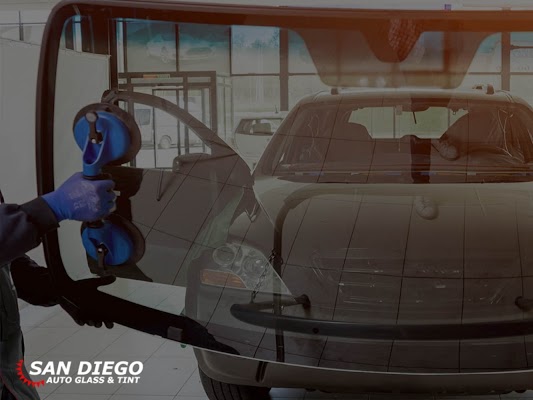The Difference Between Auto Glass Repair And Replacement